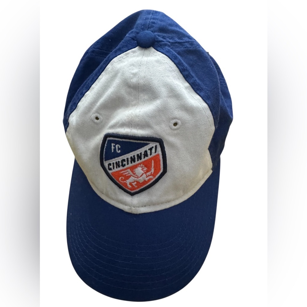 FC CINCINNATI (YOUTH) NEW ERA SOCCER 9TWENTY CAP METAL ADJUSTING CLOSURE BACK